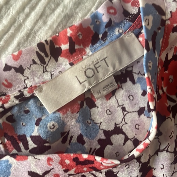 Loft Floral Blouse - Picture 4 of 5